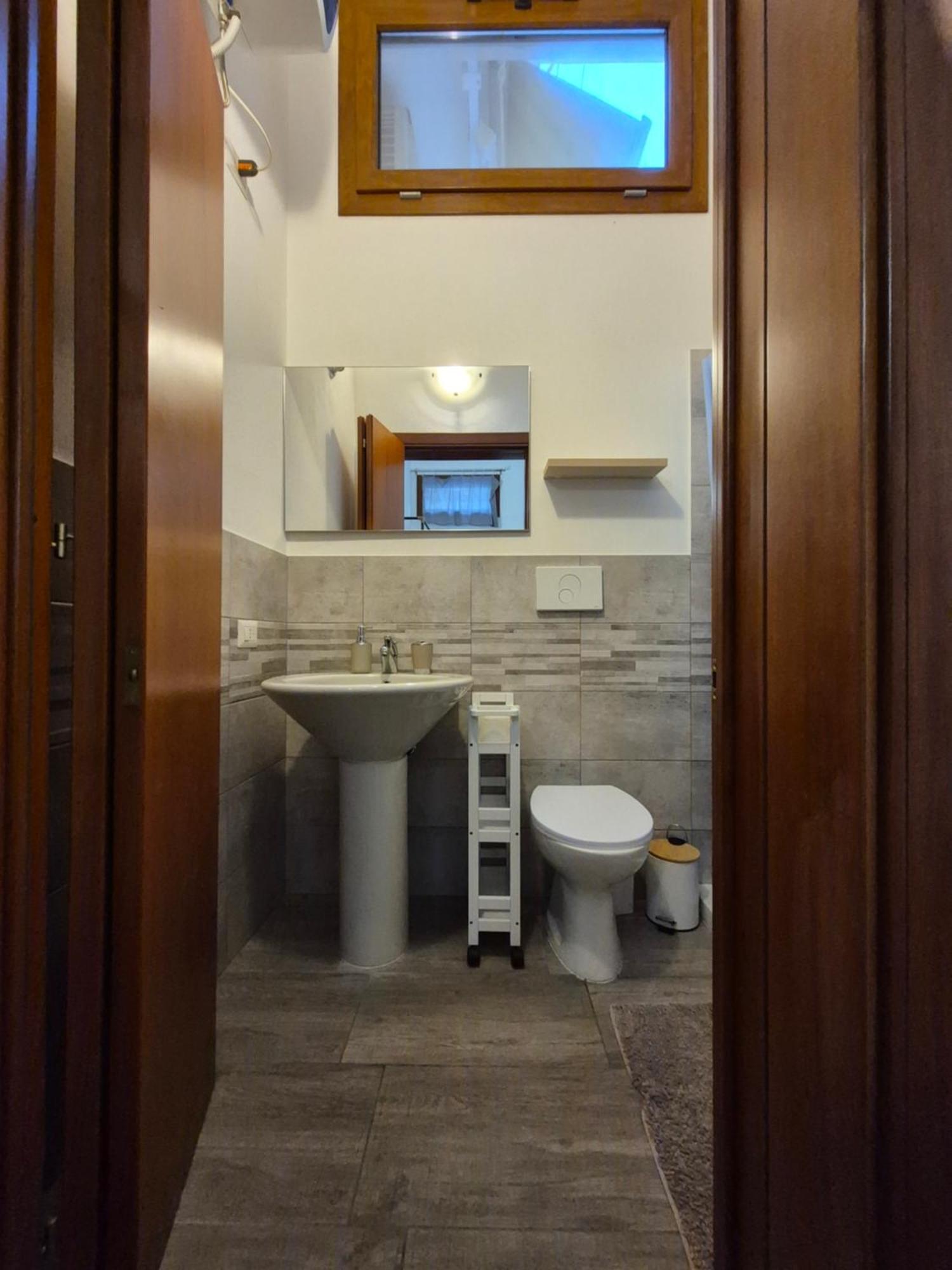 Casa Vacanza Monoboito Куарту-Сант'Элена Экстерьер фото